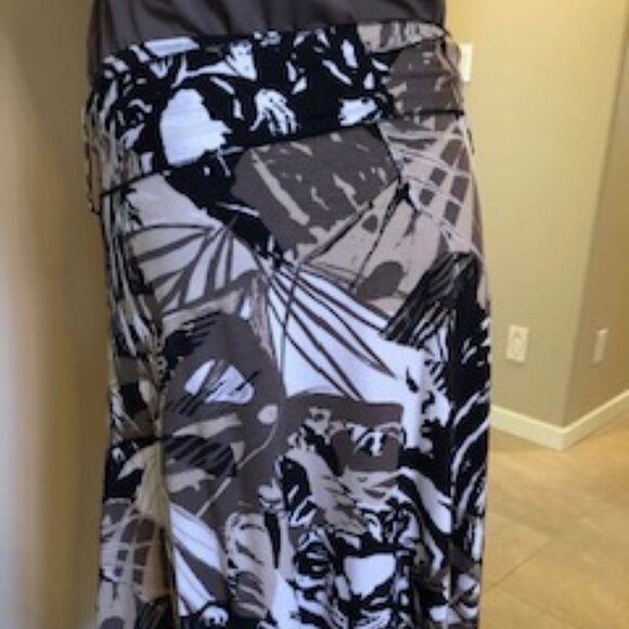 MARZ Impression Viscose Blend A-Line Pattern Skirt w Belt White Tan Black Sz 40 - Picture 4 of 6